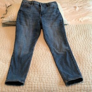 Old Navy rockstar super skinny high rise jeans size 8 short